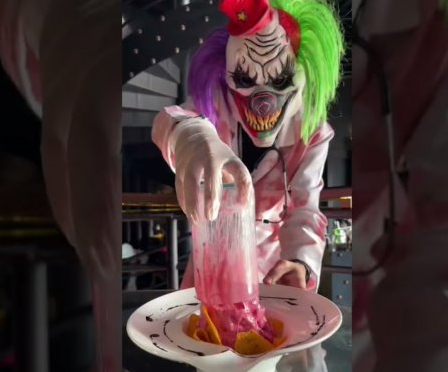 صور مطعم الرعب في موسم الرياض